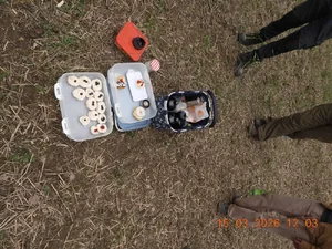 ... a později i bohaté občerstvení, které přivezla dcera Kamila Votavy, který úspěšně složil, spolu s Robinem Kumarem, mysliveckou zkoušku. 